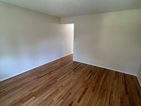 3rd image of 2206 Gaebler Ave #2206