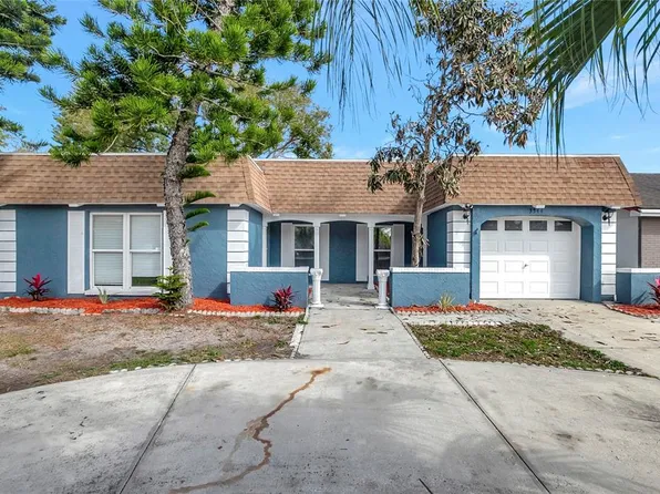 3544 Landale Dr, Holiday, FL 34691
