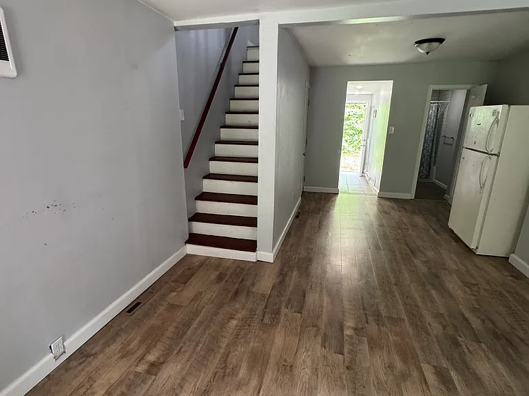 1245 Youngsburg Rd #1 — Photo 8