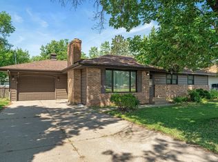 6220 7th St NE, Fridley, MN 55432
