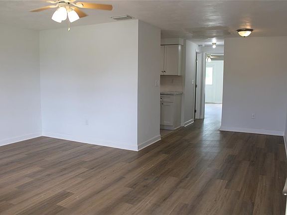 3rd image of 4463 Rustic Dr #D