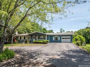 928 Blue Mountain Rd, Saugerties, NY 12477