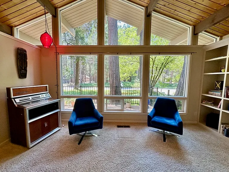 13246 Red Dog Rd — Photo 8