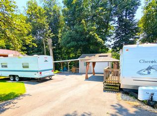 71&72 Boo Blvd, Falling Waters, WV 25419