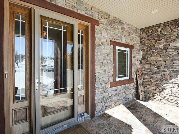 3rd image of 6964 S Marble Cir
