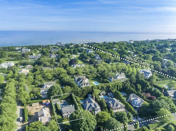 66 Huntting St, Southampton, NY 11968
