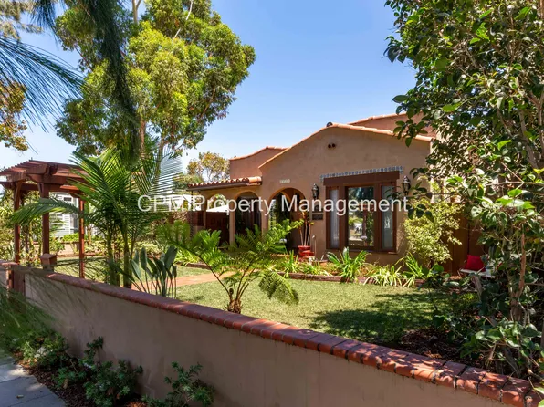 3654 Cerritos Ave, Long Beach, CA 90807