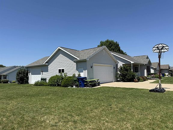 2nd image of 420 Longwood Ln