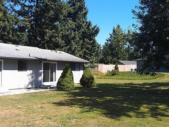 4th image of 16606 16th Avenue Ct E