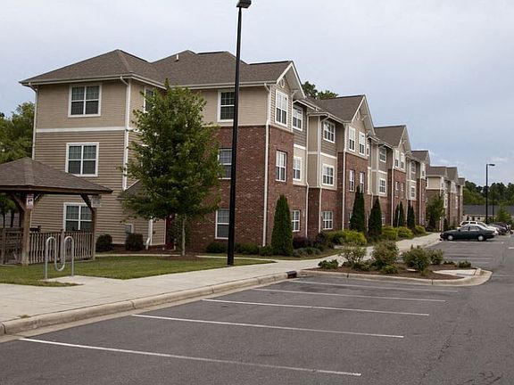 5th image of 1445 Fairington Dr NW #1485-302