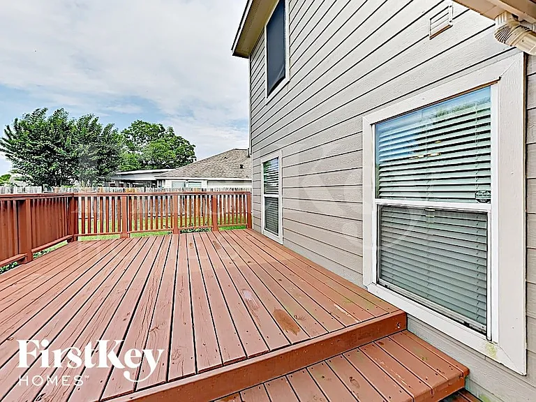 32218 Anne Ln — Photo 13