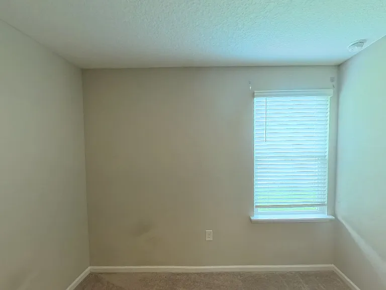 70409 Winding River Dr — Photo 3