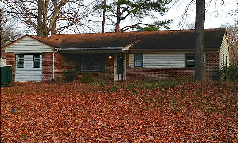 1st image of 4700 Camellia Dr