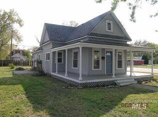 610 & 620 Three, Mountain Home, ID 83647