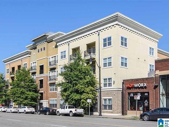 2nd image of 2020 5th Ave S Unit 338