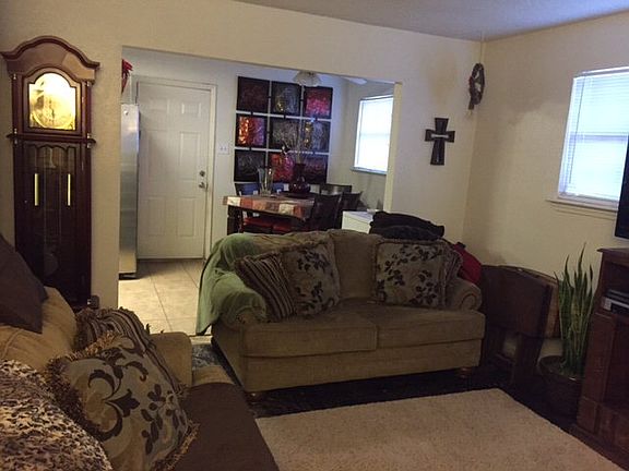 4th image of 3503 Merrill Ave