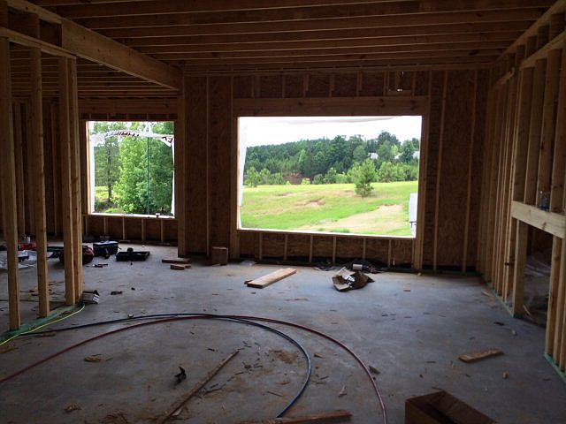 2nd image of 137 Lakes Dr S