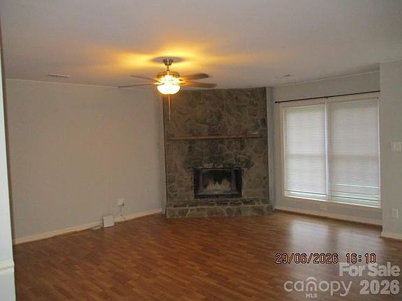 3rd image of 8631 Carmel Rd