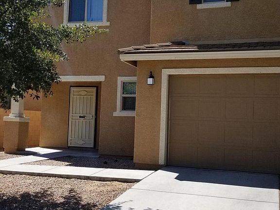 4th image of 8961 N Country Home Ln