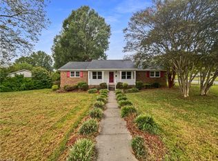 516 Wentworth Dr, Graham, NC 27253