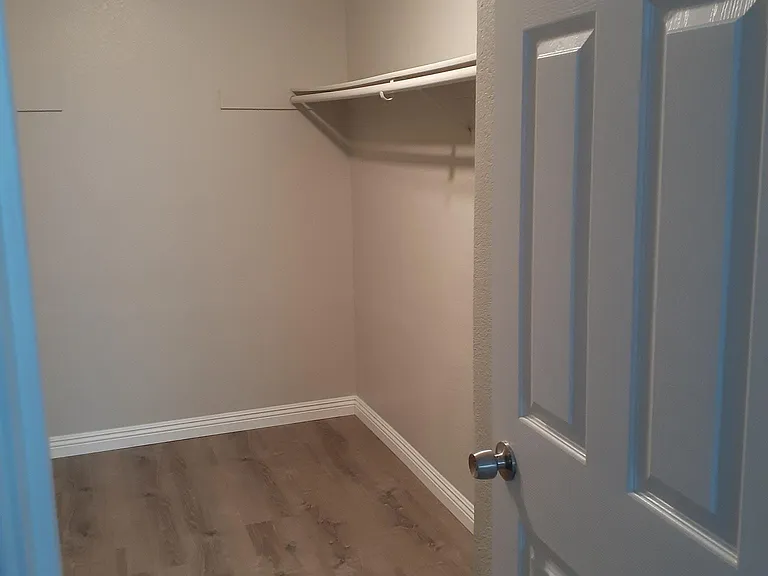 20543 S Vermont Ave #7 — Photo 28