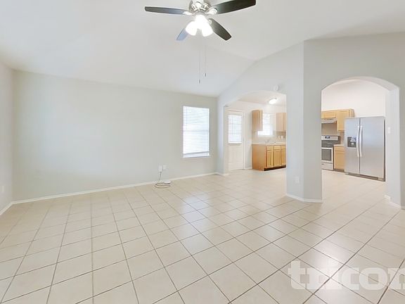 3rd image of 1403 Glens Ferry Ln