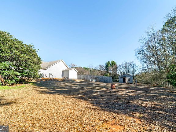 4th image of 524 Leguin Mill Rd