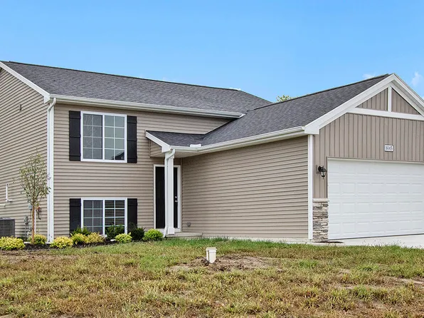 16005 Wheeler St, Lowell, IN 46356