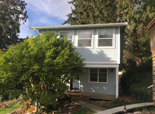 9666 50th Ave SW APT D, Seattle, WA 98136