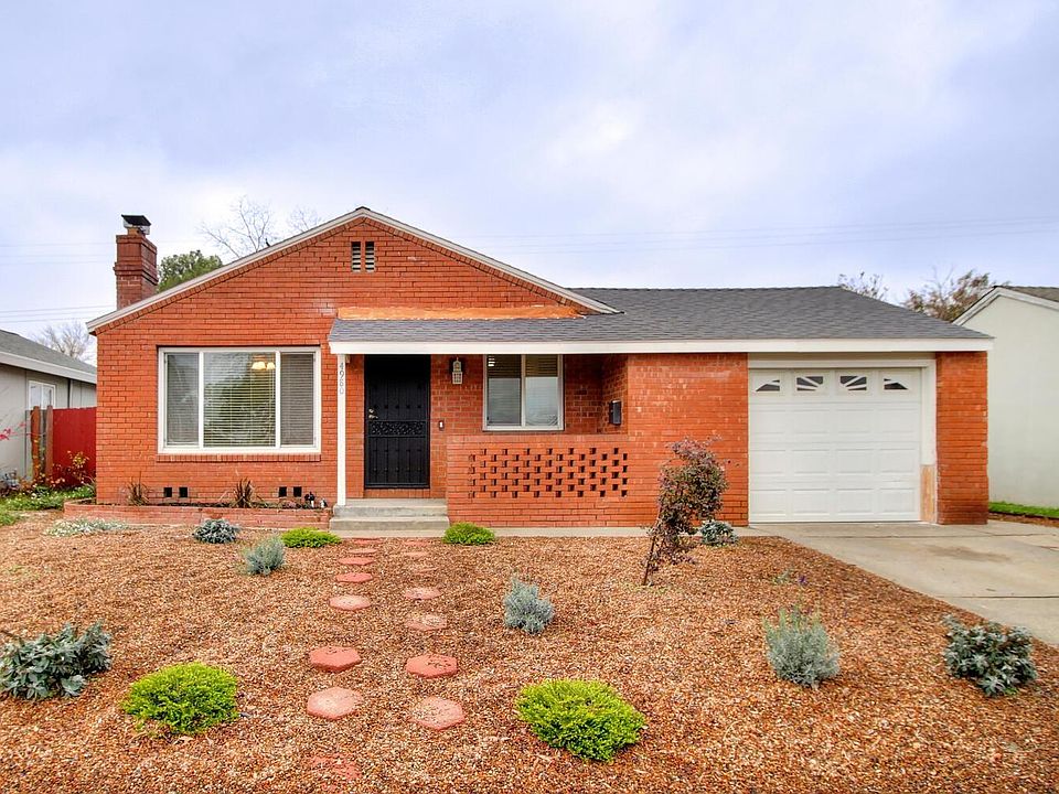 1st image of 4980 Bradford Dr