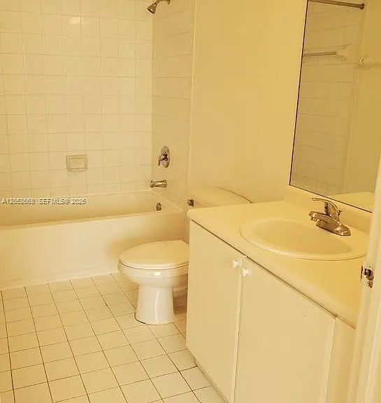 2925 SE 16th Ave #102 — Photo 16