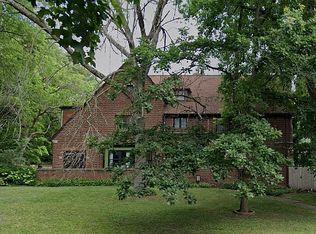 1012 5th Ave S, Clinton, IA 52732