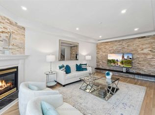 355 Carruthers Ave, Newmarket, ON L3X 2B7