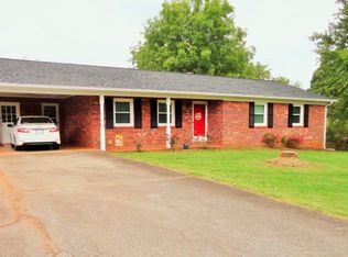 163 Mountain View Village Dr, Hays, NC 28635