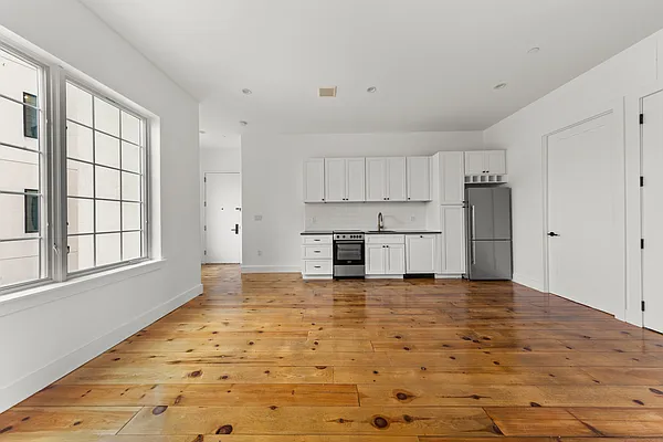 Rented by PM Management | media 86