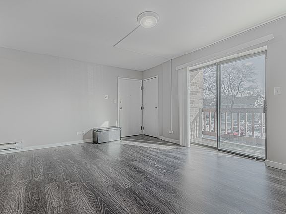 5th image of 1352 N Geneva Dr APT 2A