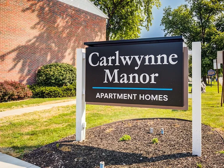 Carlwynne Manor Apartment Homes — Photo 27