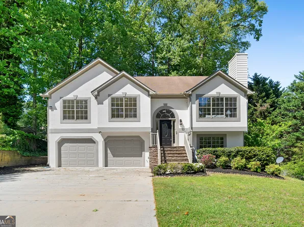 870 Long Branch Cir, Sugar Hill, GA 30518