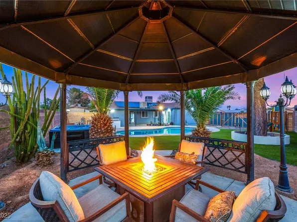 4764 Lana Dr, Las Vegas, NV 89121
