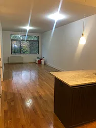 Rented by Chana Ofek, LREB