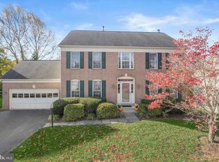 11207 Bramblewood Ct, Ijamsville, MD 21754