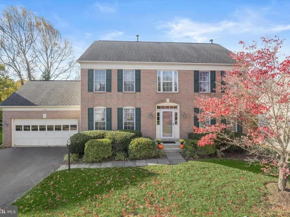 11207 Bramblewood Ct, Ijamsville, MD 21754