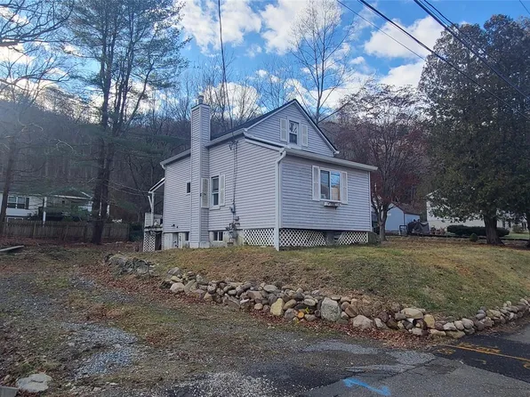 (undisclosed Address), Hillburn, NY 10931