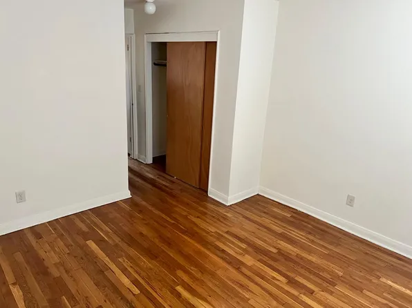 2356 Lemoine Avenue image 6 of 15