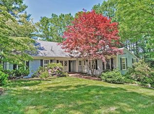 41 Louise F Luther Dr, Cumberland, RI 02864