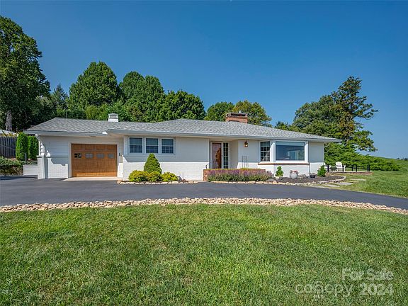 4th image of 350 Orchard Cir