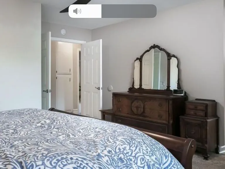 139 Parnassus Cir — Photo 4