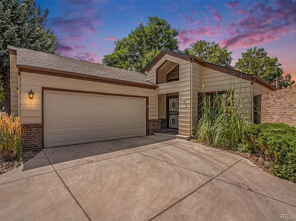 11205 E Baltic Place, Aurora, CO 80014
