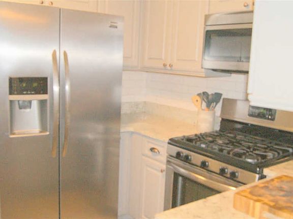 4th image of 3619 Shirlwood Ave
