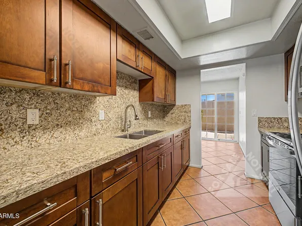 912 E VILLA RITA Drive, Phoenix, AZ 85022